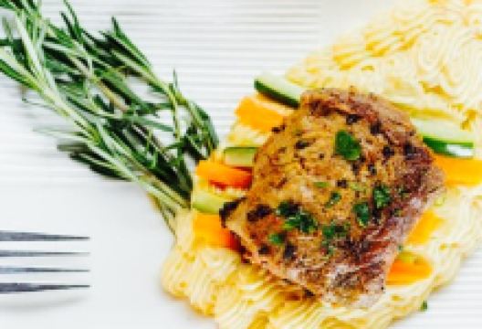 Kokiyaj Bar & Grill美食图片