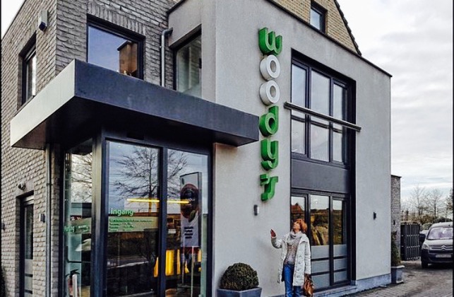 Woody's