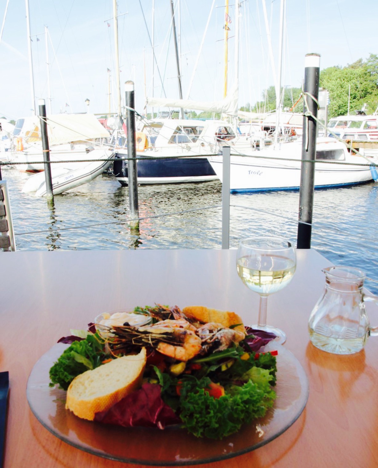 Riverside Restaurant