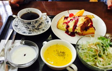 Cafe Restaurant Okoibito餐厅图片