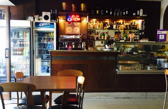 Bordas Cafe Bar and Grill