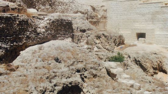 Sarapeum (Serapeion)