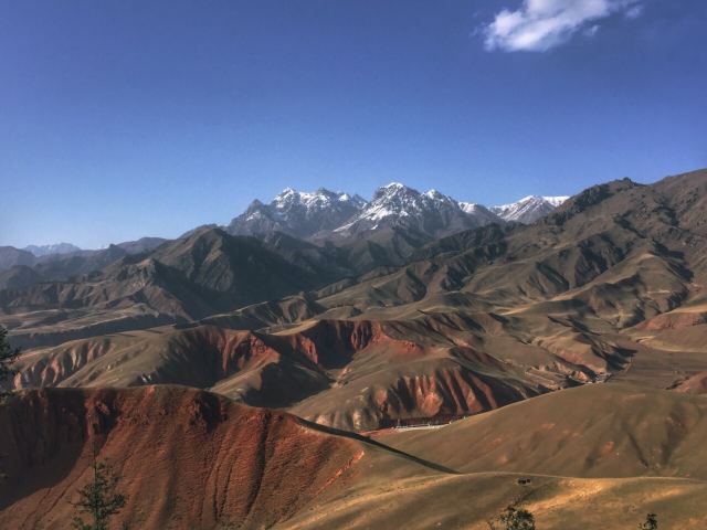 Zhuo'er Mountain