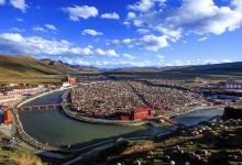 亚青寺景点图片