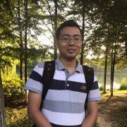 可爱的蓝心伤月