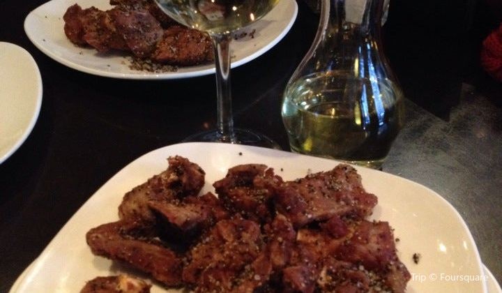 Earls Reviews Food Drinks In Banff National Park Trip Com