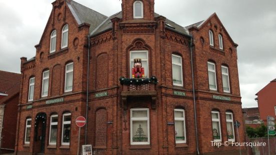 Theodor Storm Haus Travel Guidebook Must Visit Attractions In