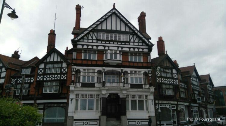 Henley On Thames Train Station Travel Guidebook Must Visit