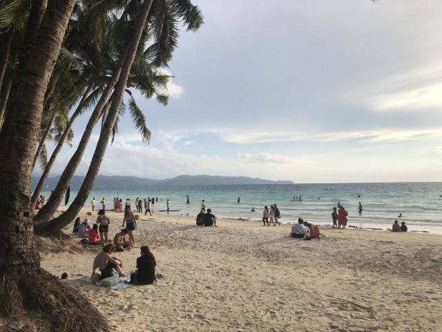 Boracay's D'Mall