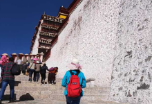 罗布拉康寺景点图片