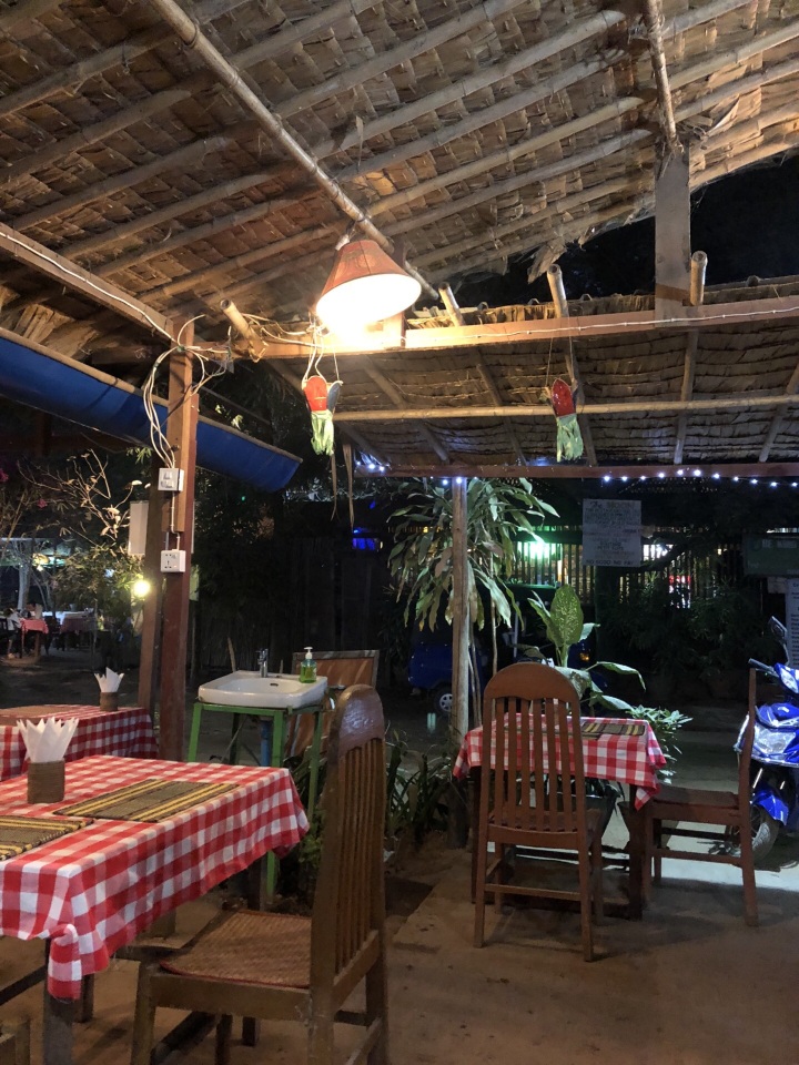 Yar Pyi Vegetarian Restaurant餐厅图片