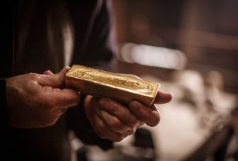 澳大利亚墨尔本疏芬山淘金小镇一日游【巴拉瑞特淘金小镇一日游】【古色古香的马车和身着19世纪服饰的马夫从您身边驶过】