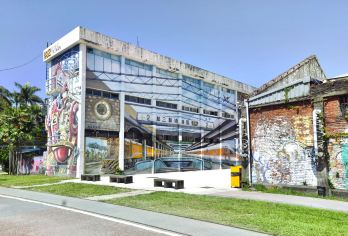 高雄热门景点一日游（高雄出發）【探秘田寮月世界，漫步如外星表面的奇幻恶地，感受大自然的鬼斧神工】