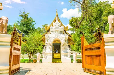 朗奔寺