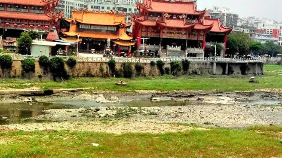 玉融公園