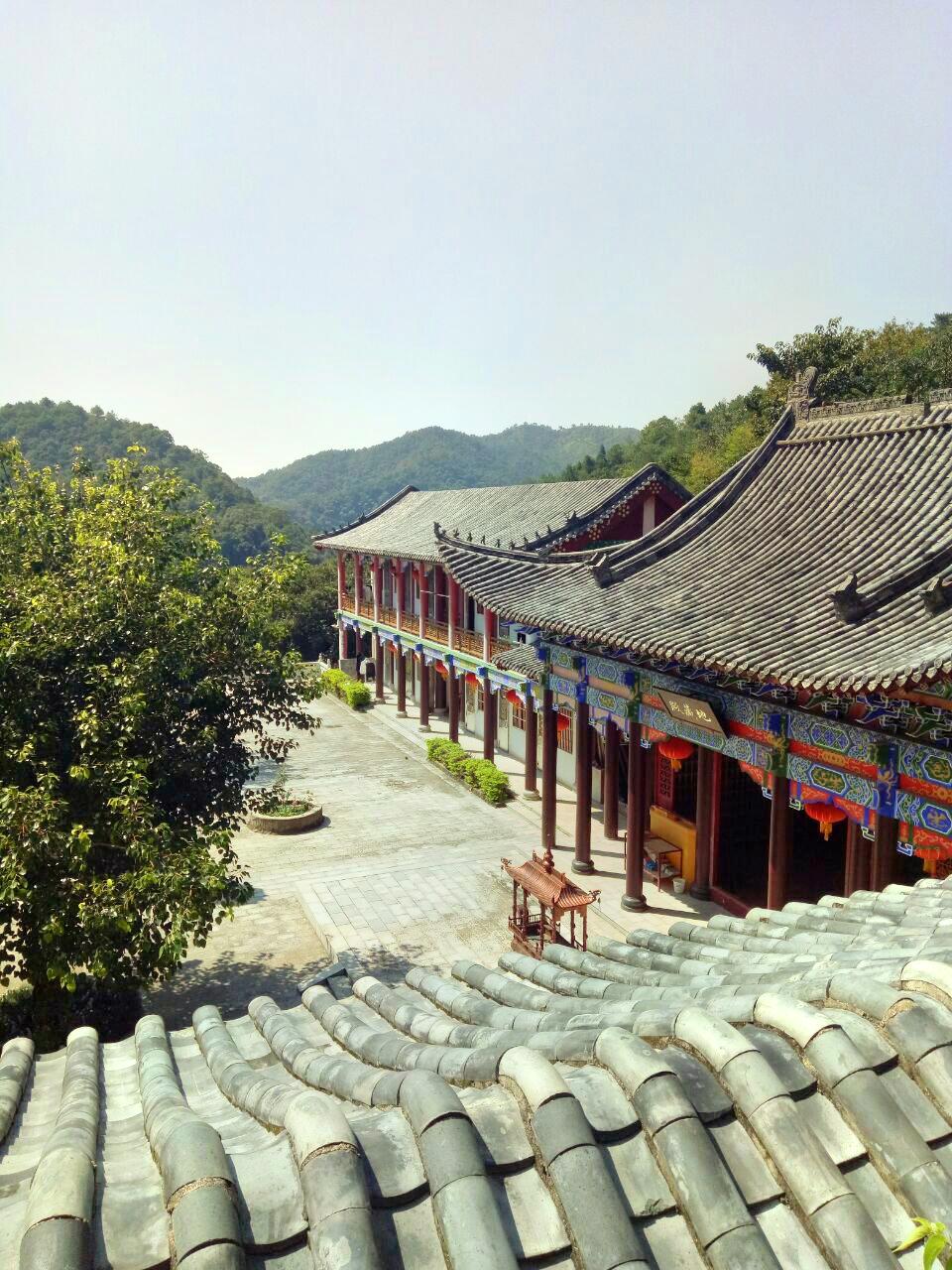 鹿湖禅寺