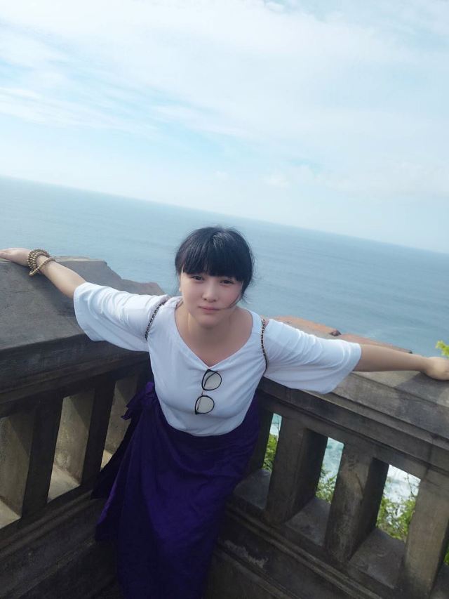 울루와뚜 절벽사원