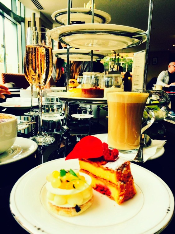 Lobby Lounge Bar餐厅图片