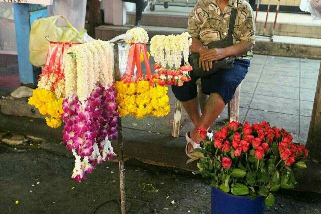 Thanon Bangla
