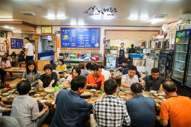 Sanxing acupoint seafood pot