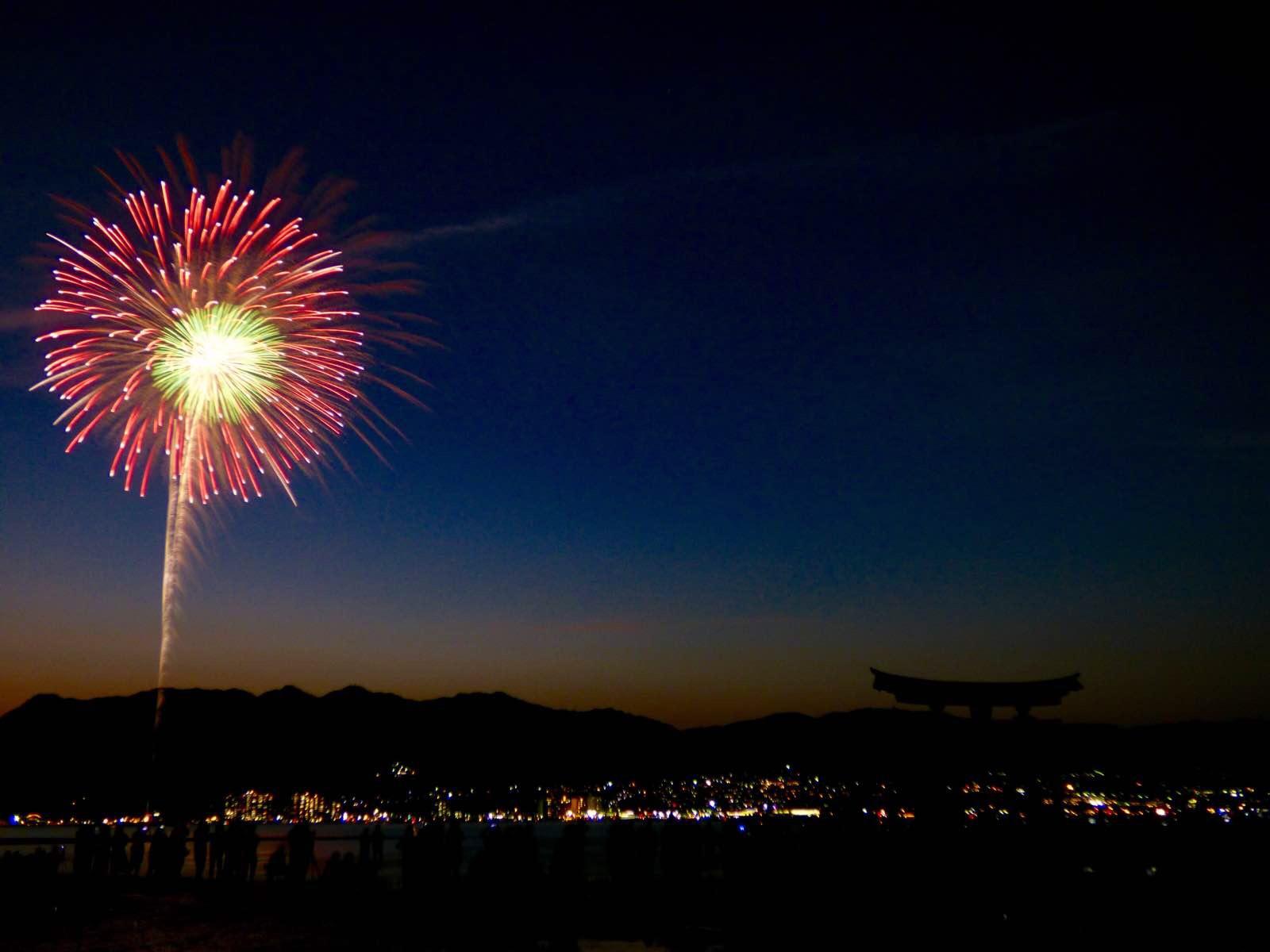 宫岛水中花火大会(本篇)