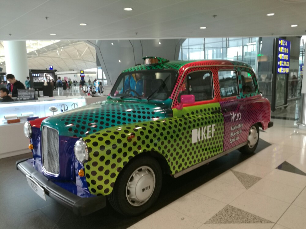 老爷车 在香港机场内见到的老爷车