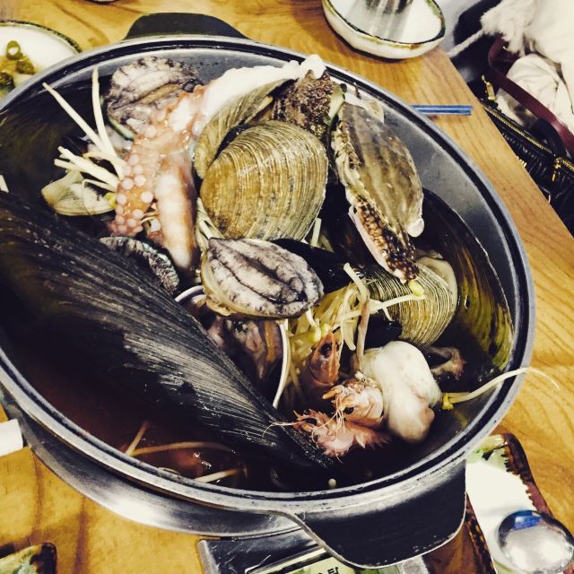 Sanxing acupoint seafood pot