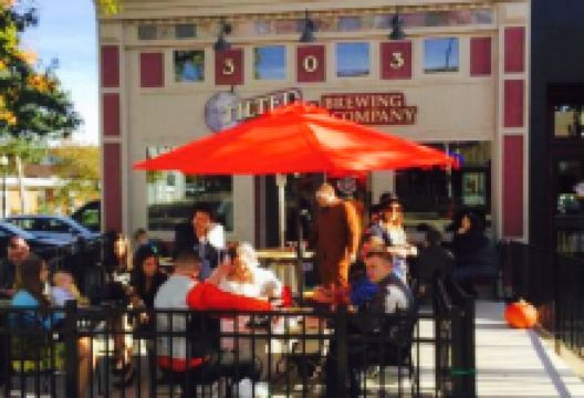 Tilted Axis Brewing Company美食图片