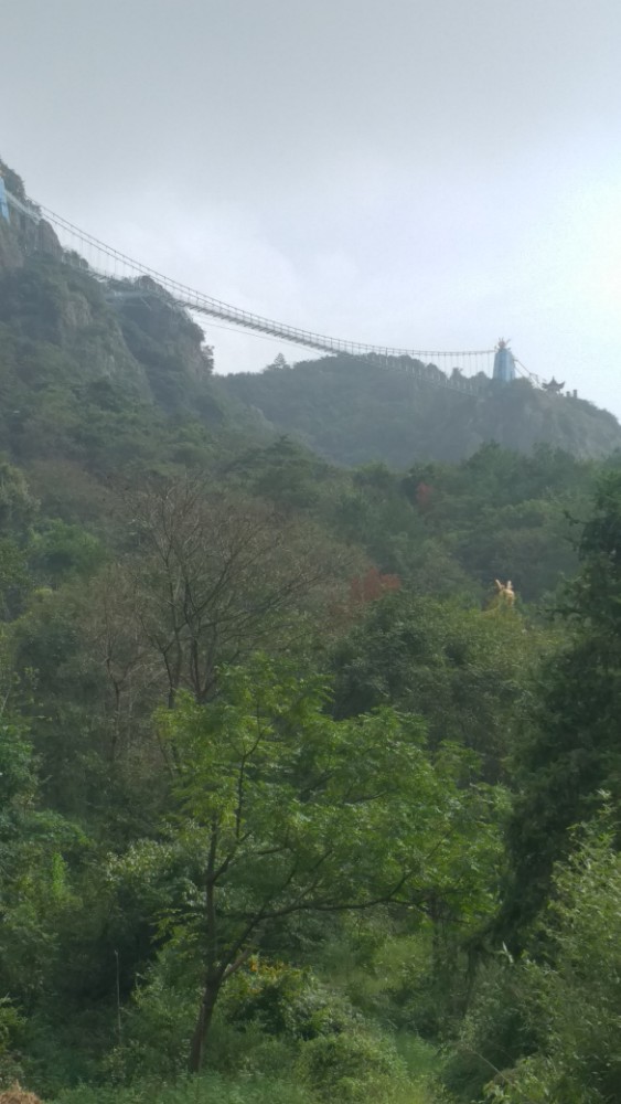 芜湖繁昌马仁奇峰景色与玻璃栈道和玻璃桥