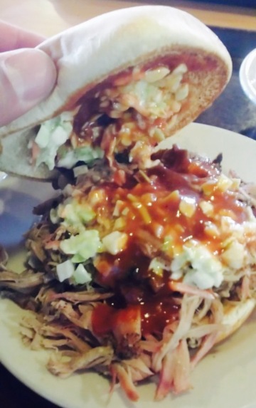 Outlaw's Barbecue餐厅图片