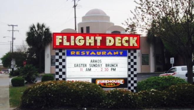 Flight Deck Restaurant & Bakery