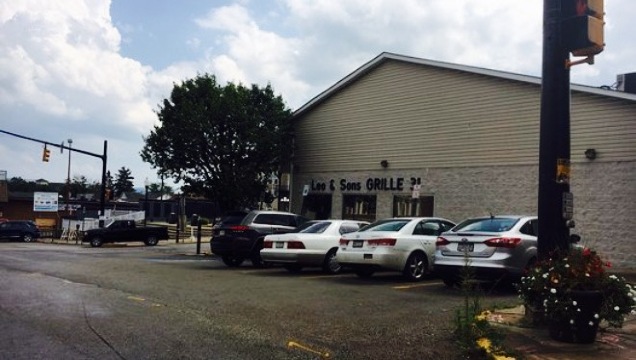 Leo and Sons Grill 31