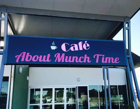 About Munch Time餐厅图片
