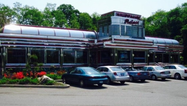 Hauppauge Palace Diner