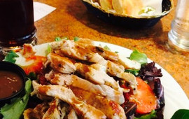 La Villa Pizza & Family Restaurant