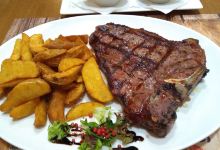 Benjamin Steakhouse & Bar美食图片