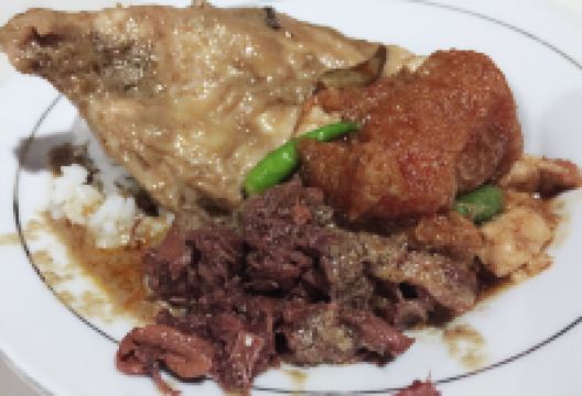 Gudeg Pawon美食图片