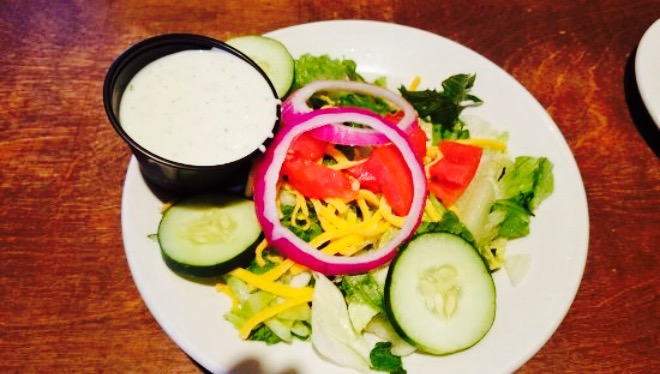 Logans Roadhouse餐厅图片