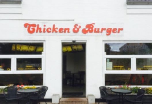 Chicken & Burger美食图片