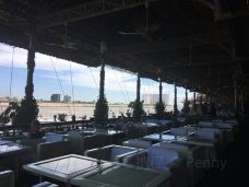 泰坦尼克河边餐厅-金边-doris圈圈