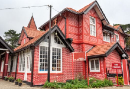 粉红色邮局景点图片