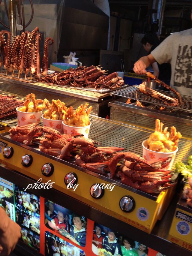 Liuhe Night Market