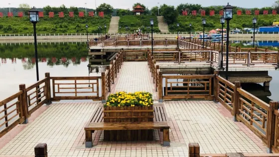 清水綠堤廣場