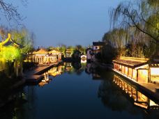 大明湖景区-济南-伊來