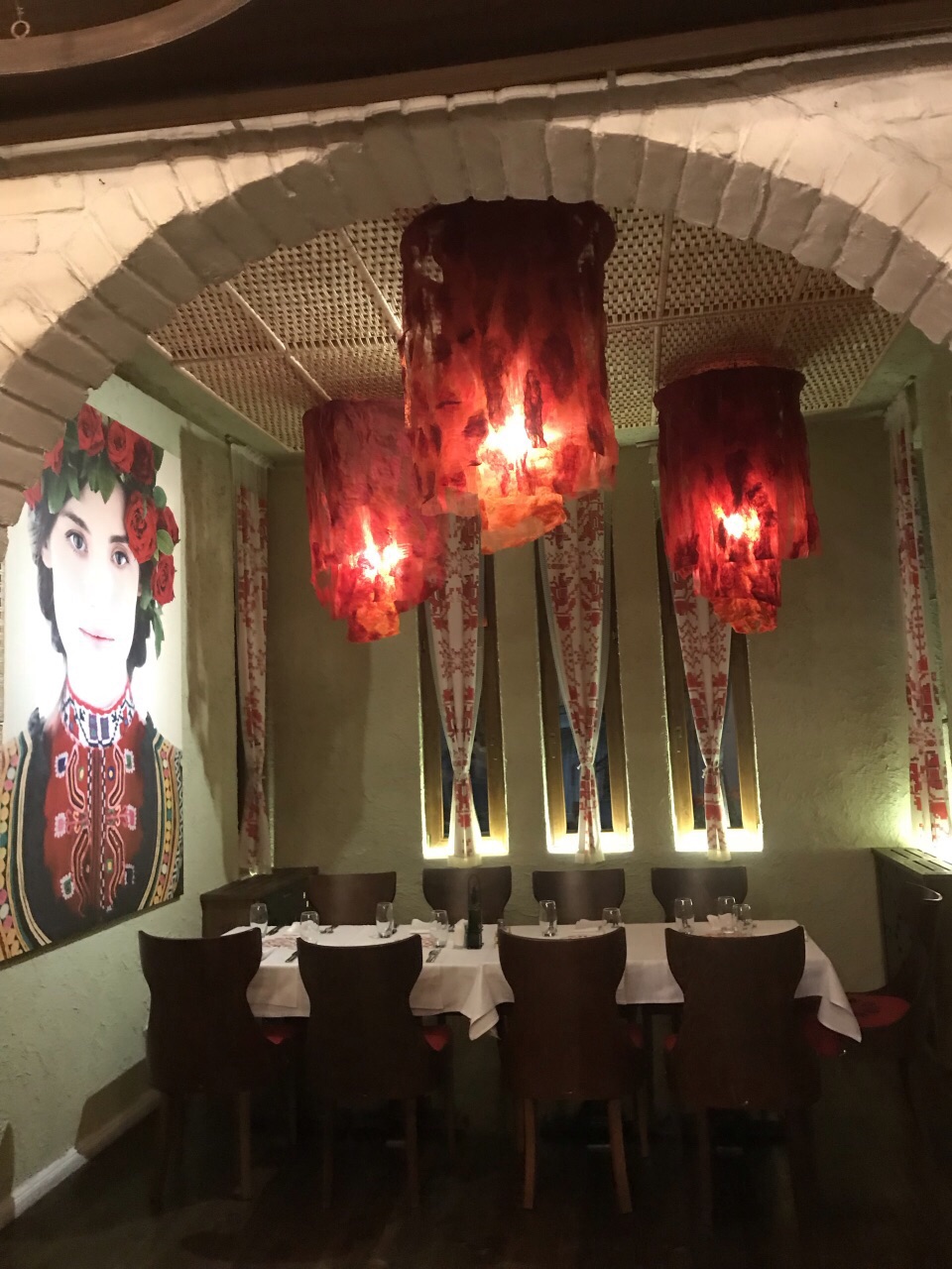 Moma Bulgarian Food & Wine