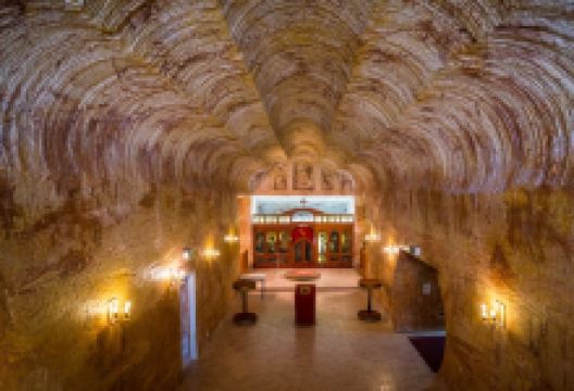 费伊地下建筑群景点图片