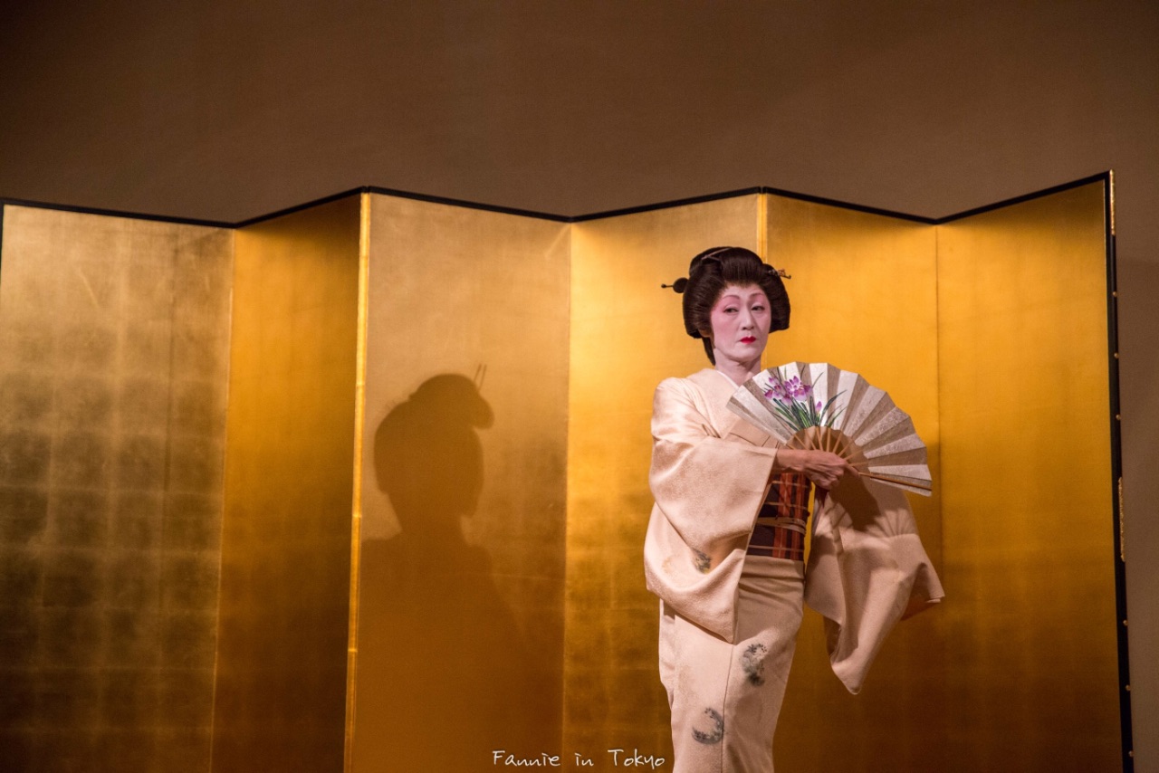 日本小众 | 住这家温泉酒店，还能看艺妓表演！