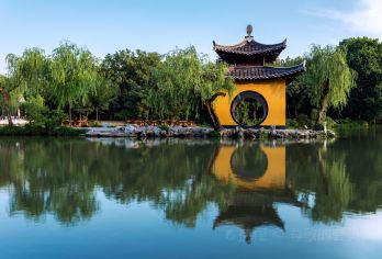 扬州一日游（南京出发）【漫步广陵，轻松纯玩，可选瘦西湖游船】【纯玩无购物，出行更轻松。CITY WALK玩法，漫步广陵城，走进人间烟火。】