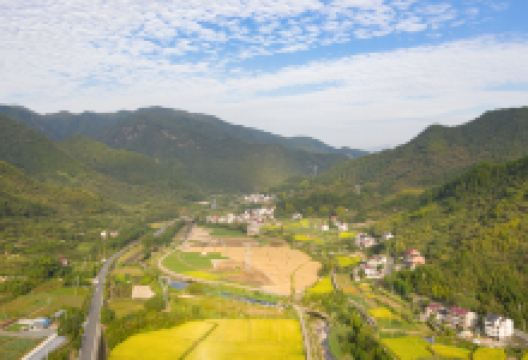芦茨风情小镇景点图片
