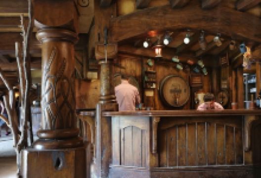 The Green Dragon Inn景点图片